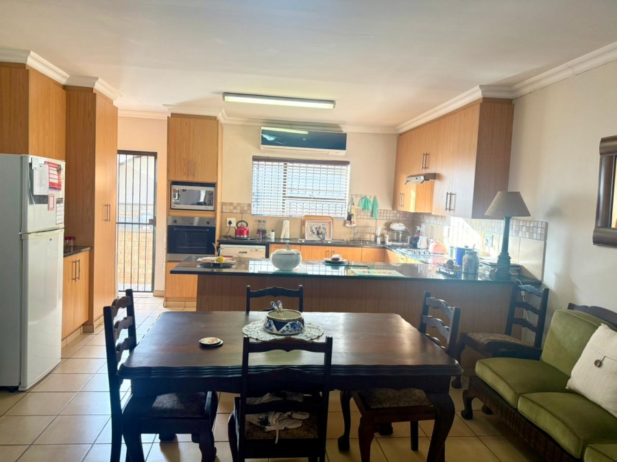 1 Bedroom Property for Sale in Langenhovenpark Free State